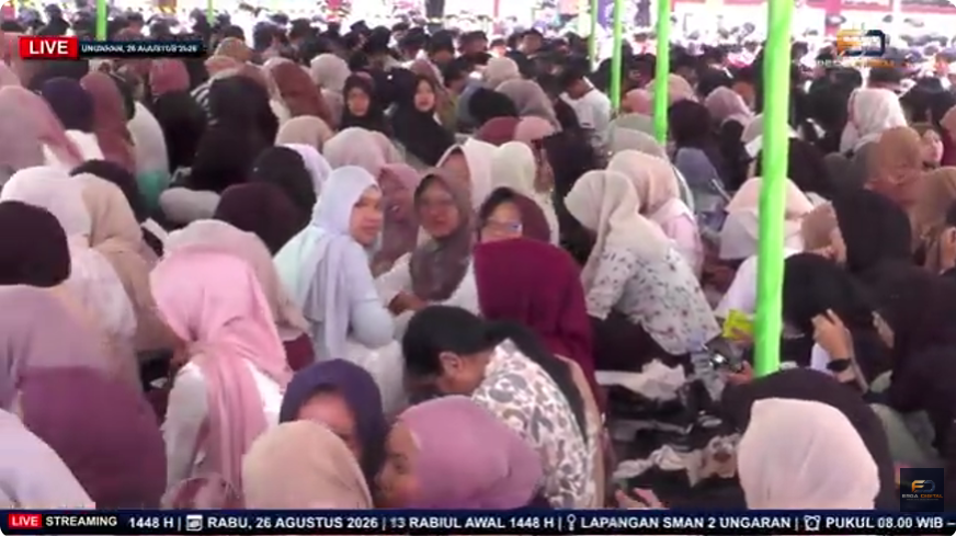 SMADA Bersholawat di SMAN 2 Ungaran, Ratusan Siswa Larut dalam Sholawat dan Tausiyah